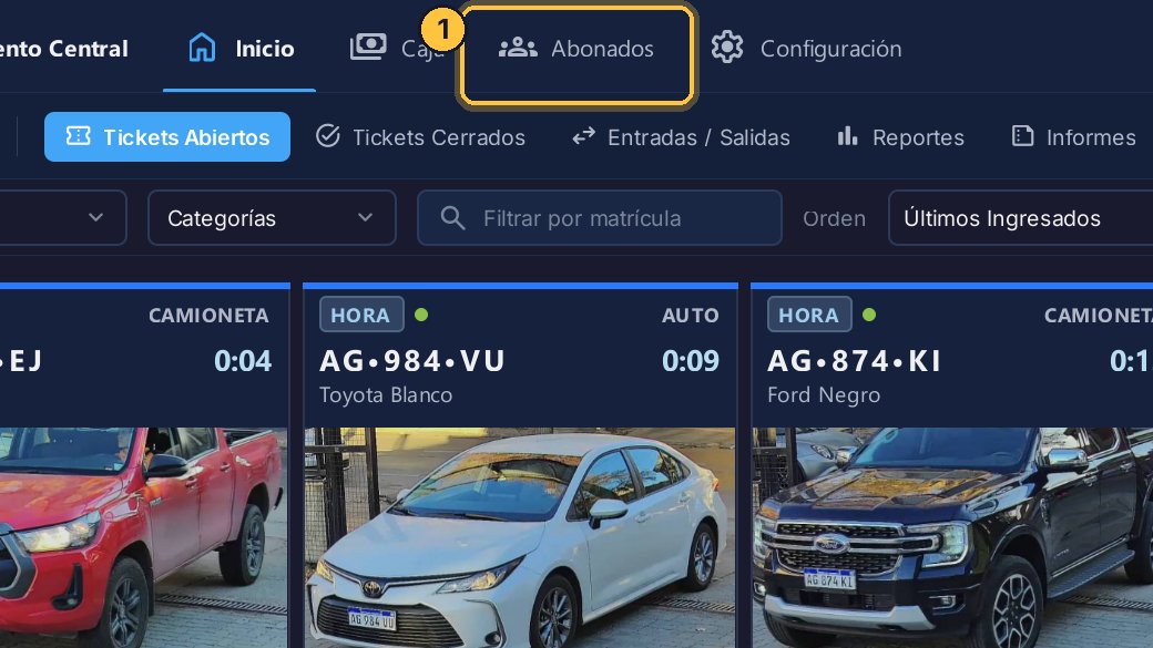 Entra a Abonados y haz clic en Nuevo Cliente.