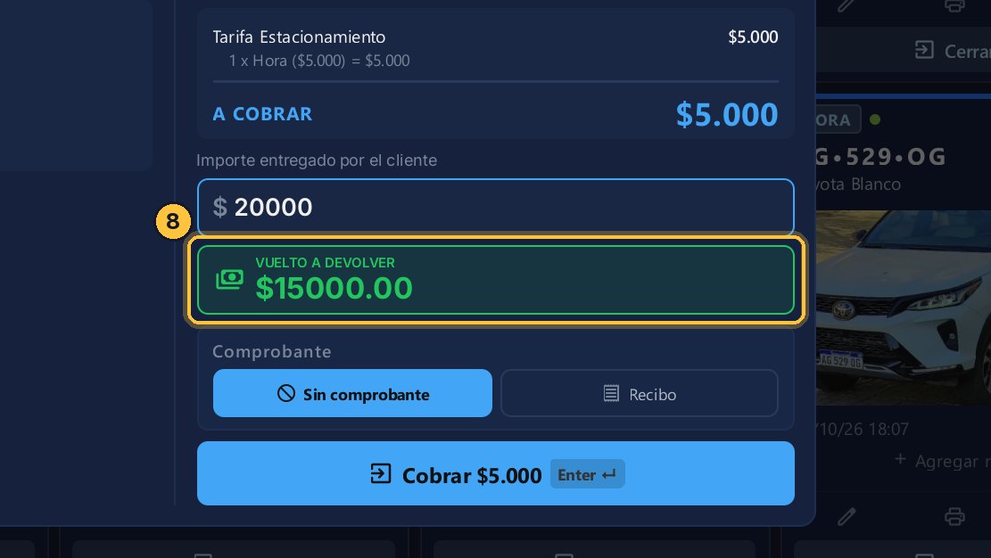 Y el sistema te dice el cambio que tienes que devolver: quince mil.