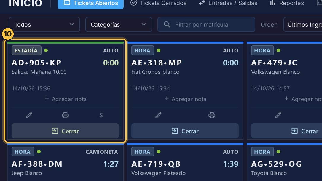 El ticket por estadía ya está abierto, primero en la lista, con su salida estimada.