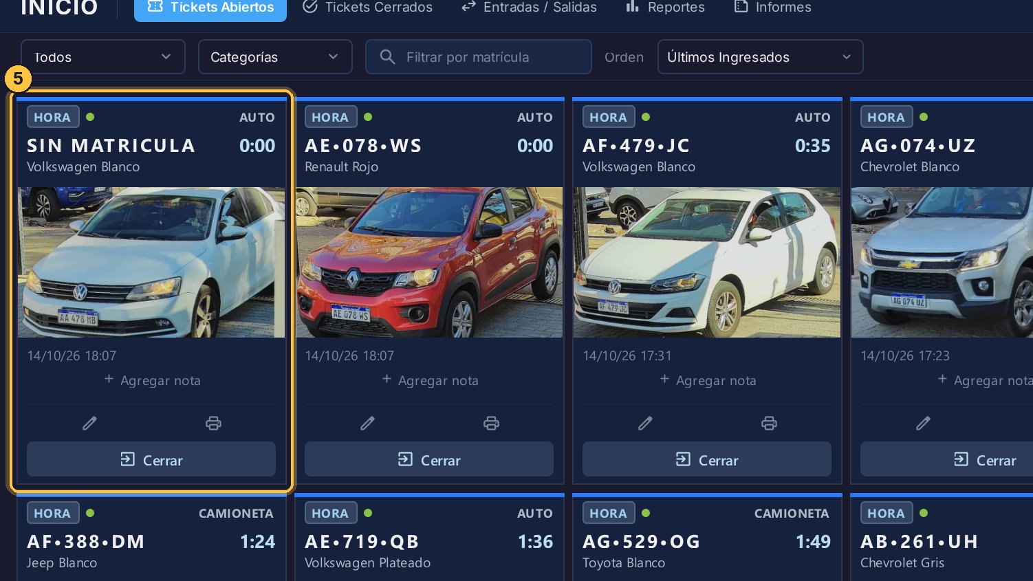 Con la opción «Captura vehículos sin Matrícula» activada en la cámara, el vehículo se registra igual, con su foto. El ticket dice «SIN MATRICULA».