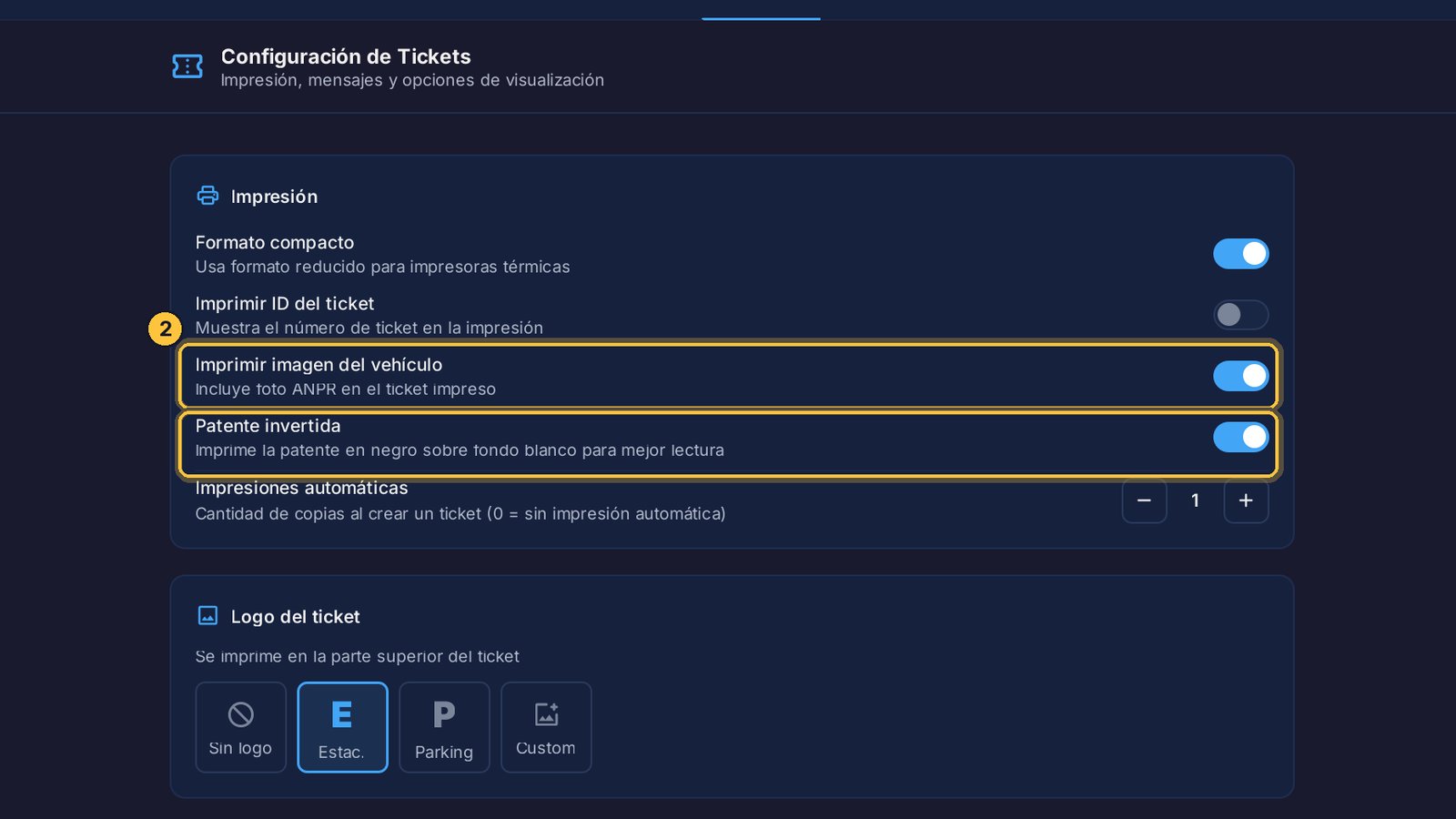 Si trabajas con cámaras, el ticket lleva la foto del vehículo. Y con Patente invertida, la matrícula se destaca en el papel.